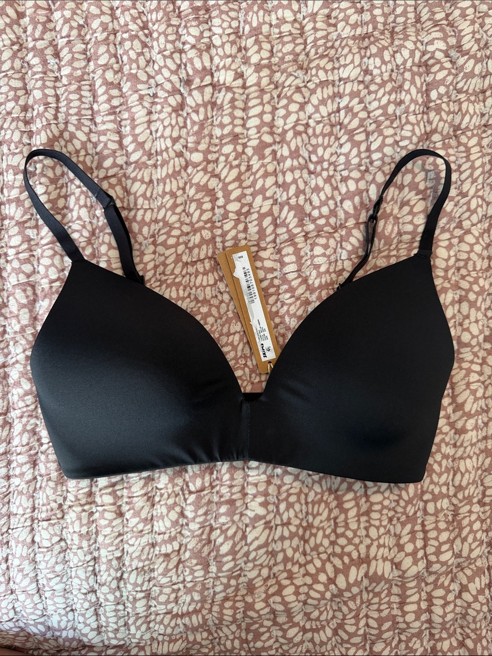 SKIMS Black Wireless Form T-shirt Bra